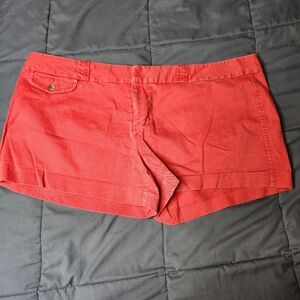American Eagle Favorite Short Red